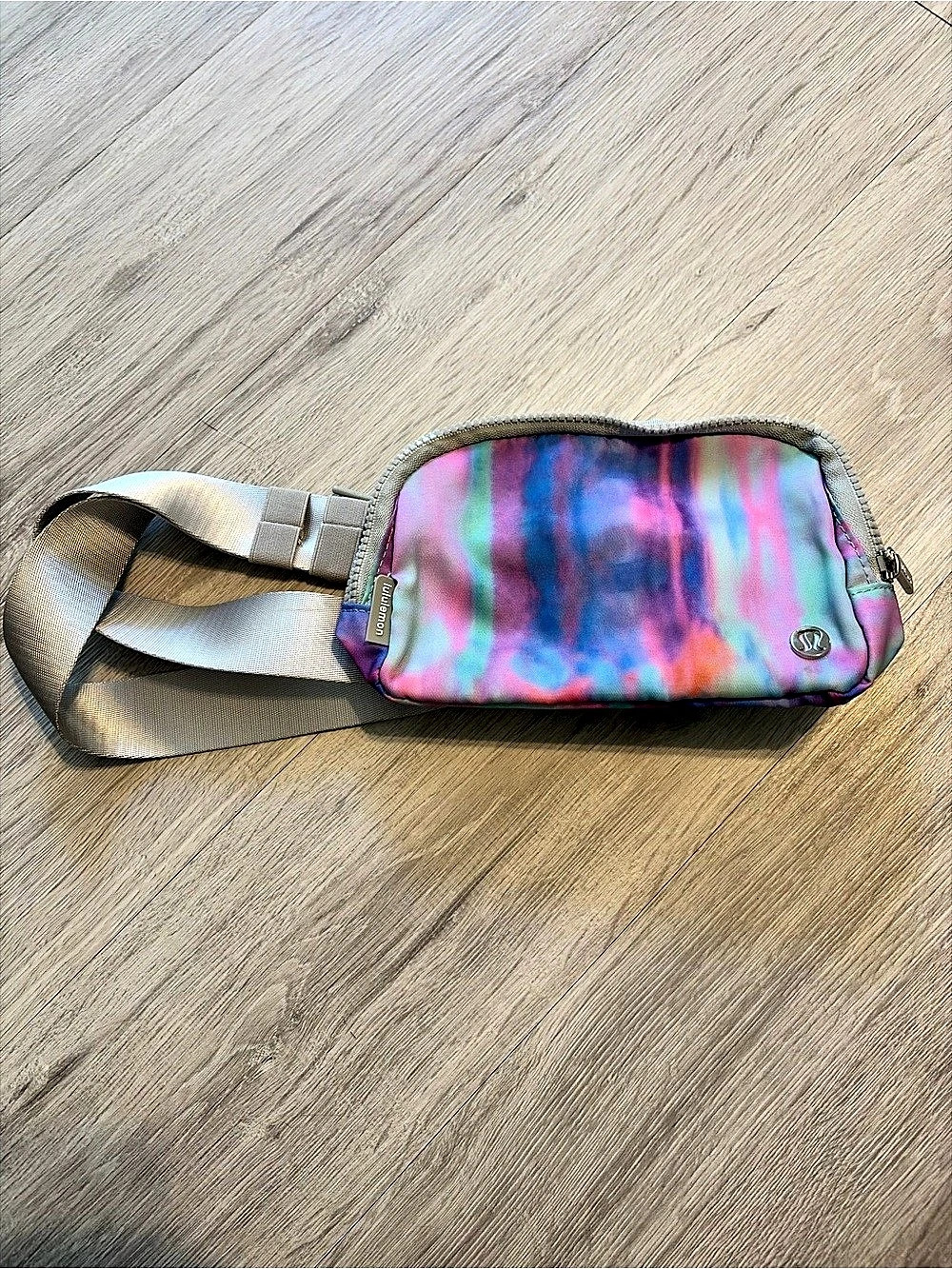 lululemon Everywhere Belt Bag 1L Multicolor Crossbody Belt Bag - Picture 1 of 10